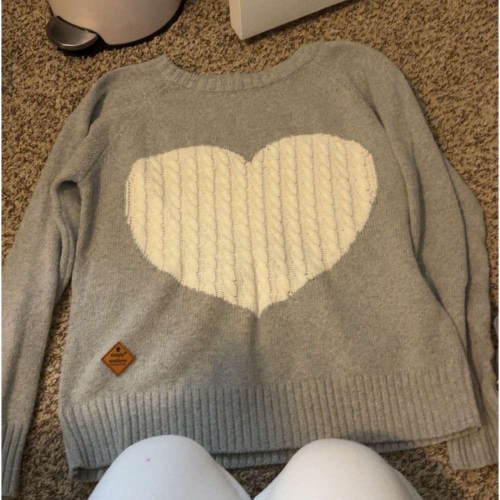 Heart sweater simply southern